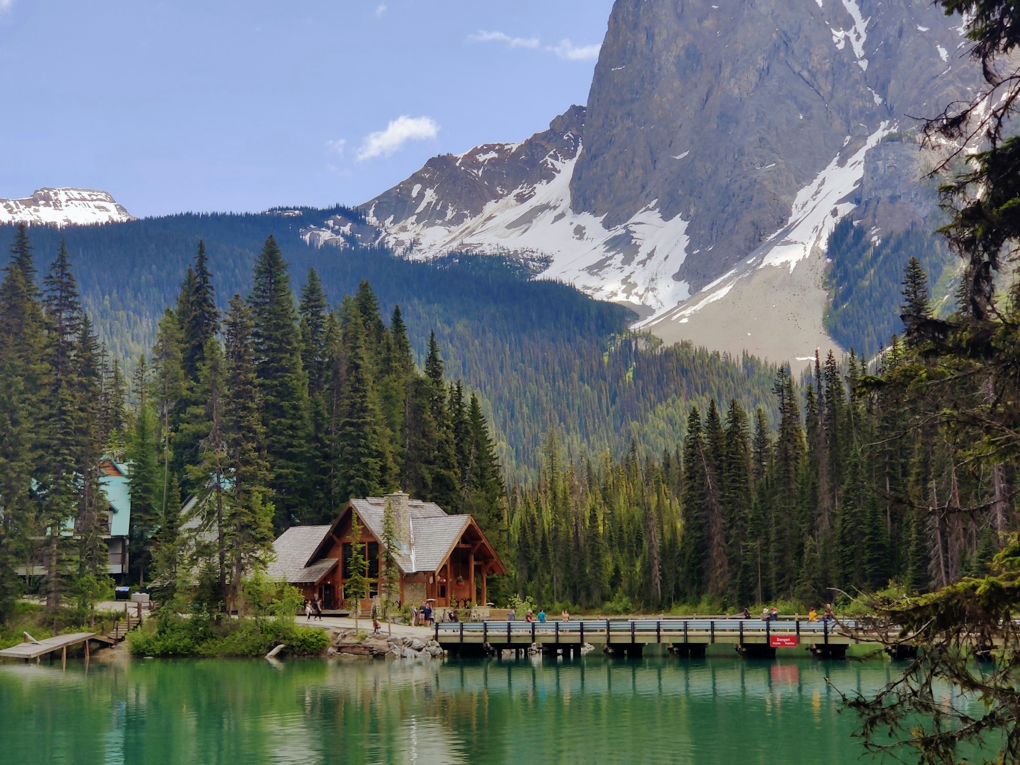 Emerald Lake Lodge
