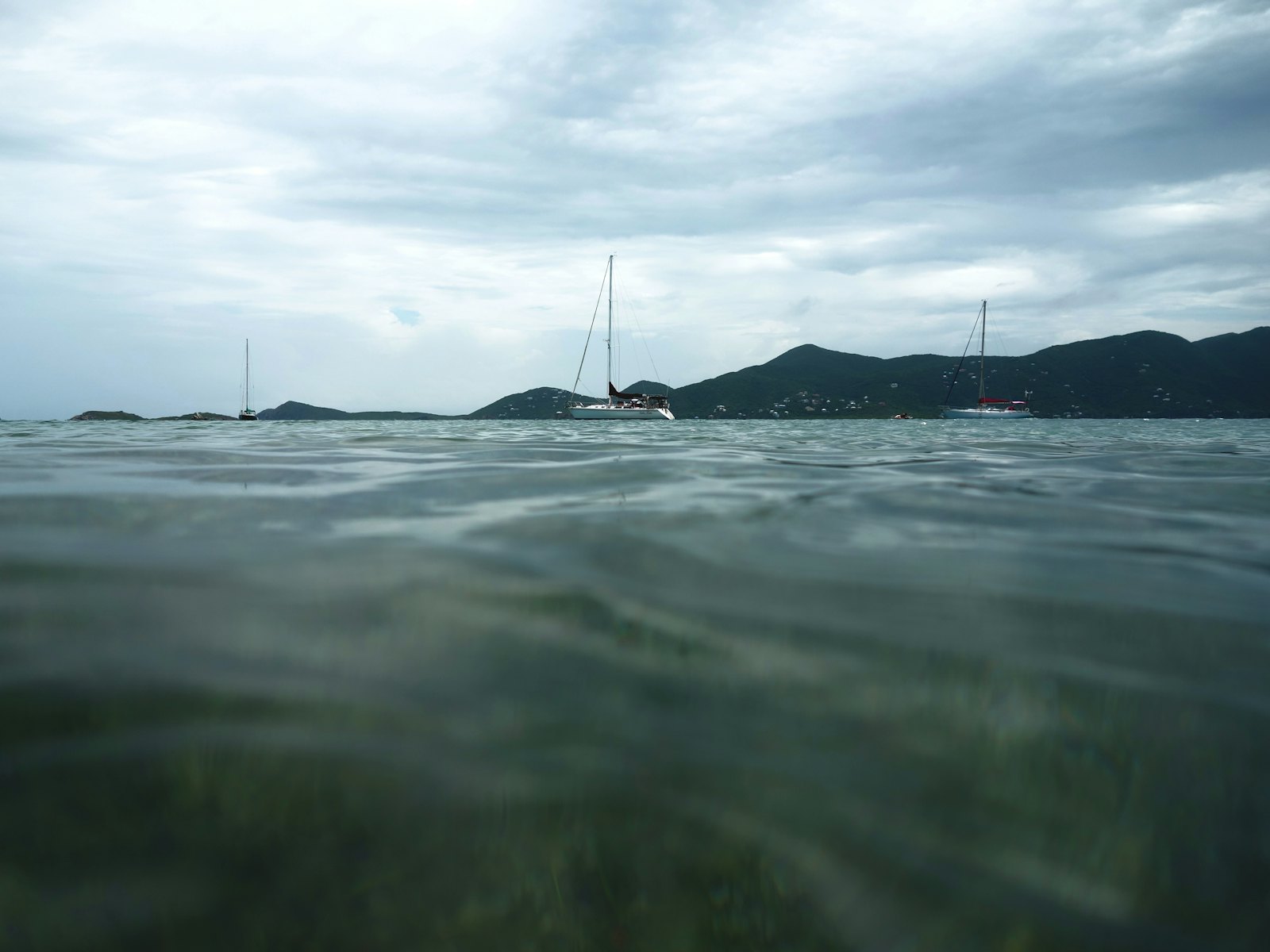 Croaziera cu catamaran