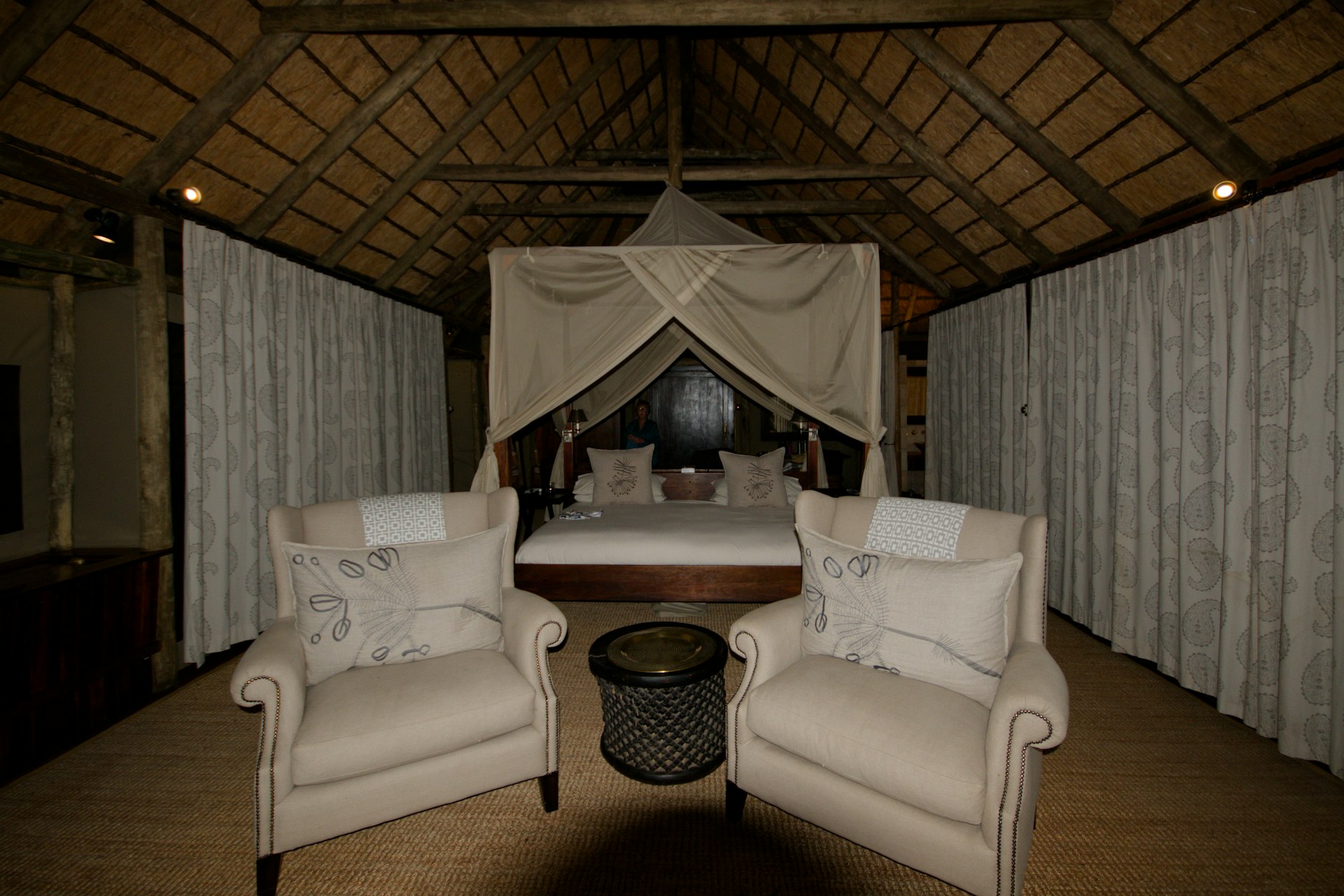 Treehouses între baobabi