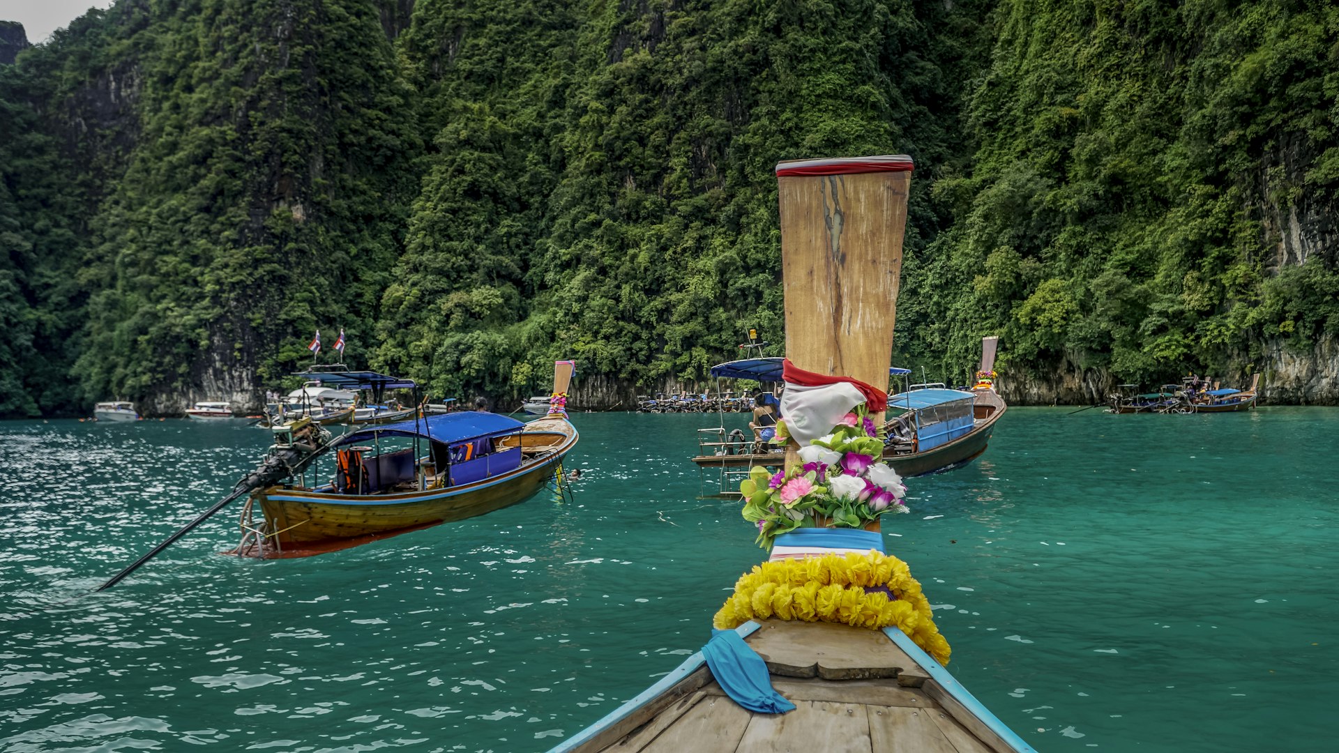 Long-tail Boat Experience
